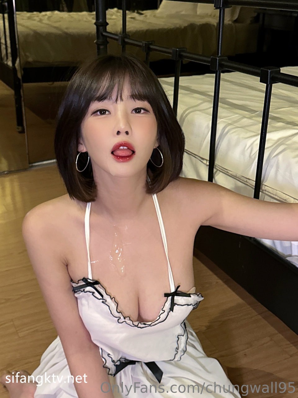 【2023-06-07】Please fuxx me here..👉🏻👈🏻.m4v