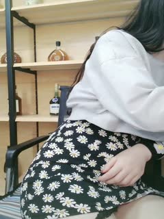 欧美乱大交AV片久久【小优的榨汁机】户外露营帐篷内3P小美女身材一流静谧夜晚格外刺激